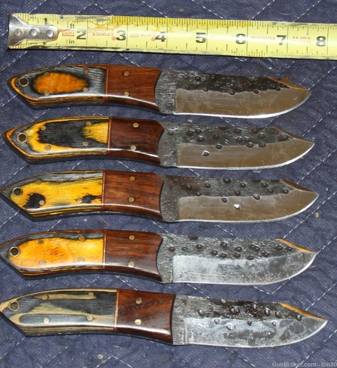 25 CUSTOM HUNTING-CAMP CARBON STEEL KNIVES -img-0