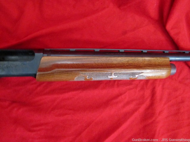 used Remington 1100 12ga 2 ¾” shell 29.5” barrel Fixed full choke. -img-9