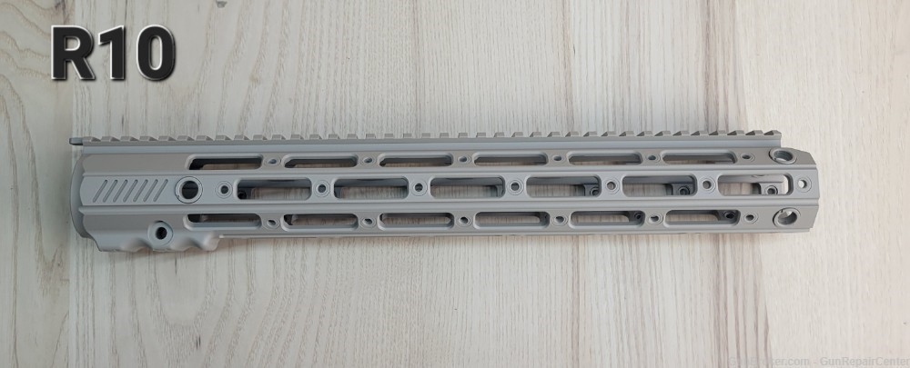 REMINGTON R10 HANDGUARD 15 1/4" (Desert Sand)-img-0