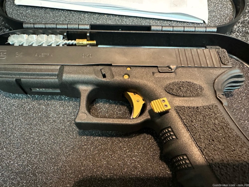Glock 34 Gen 3 9mm with Extras READY FOR USPSA COMPETITION-img-3