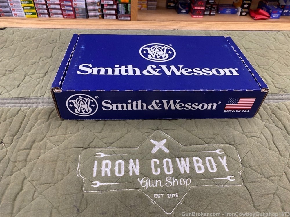   Smith & Wesson 103351 Model 351 Classic 22 WMR 1.88-img-3