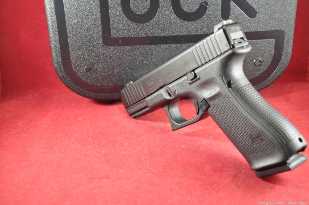 Glock PA455S703 G45 Gen5 9mm 4.02" 17+1 Black Glock Night Sights (GNS)     -img-5