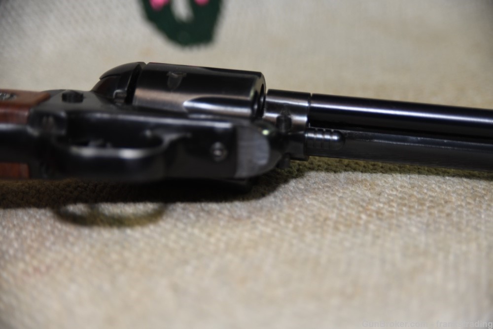 Old Ruger Blackhawk 3 screw 357 Mag 4 5/8 inch bbl Super Condition 1960's-img-11