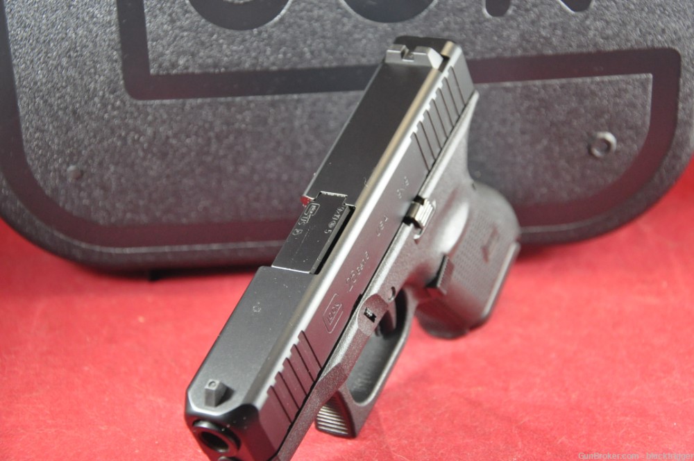 Glock G265FSUS G26 Gen5 9mm 3.43" 10+1 Black Steel Front Serrations Slide  -img-4