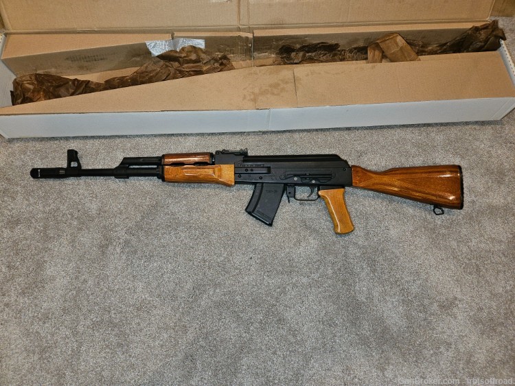 Original Russian VEPR. AK-47, RPK, 7.62 x 39 never fired. in a box.-img-1