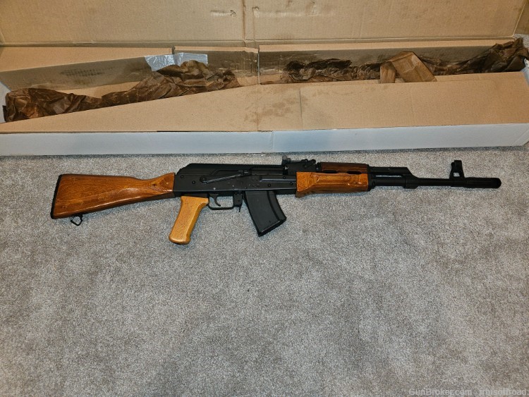 Original Russian VEPR. AK-47, RPK, 7.62 x 39 never fired. in a box.-img-0