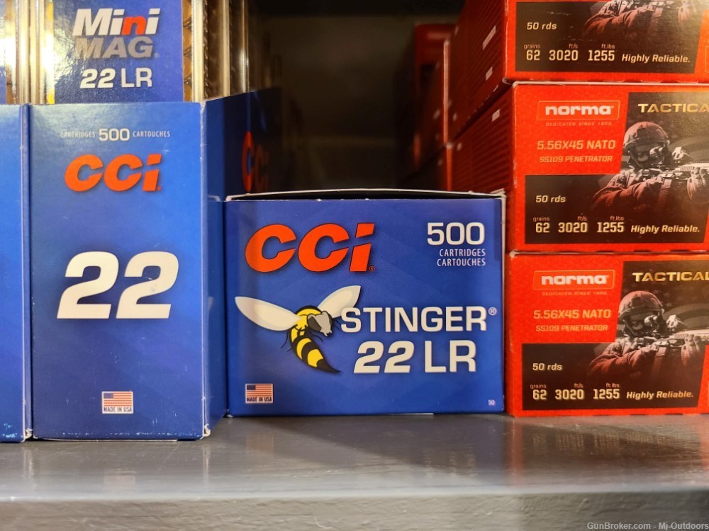 CCI Stinger Rimfire Ammunition .22 LR 32 gr CPHP 1640 fps 500rd Complete -img-2