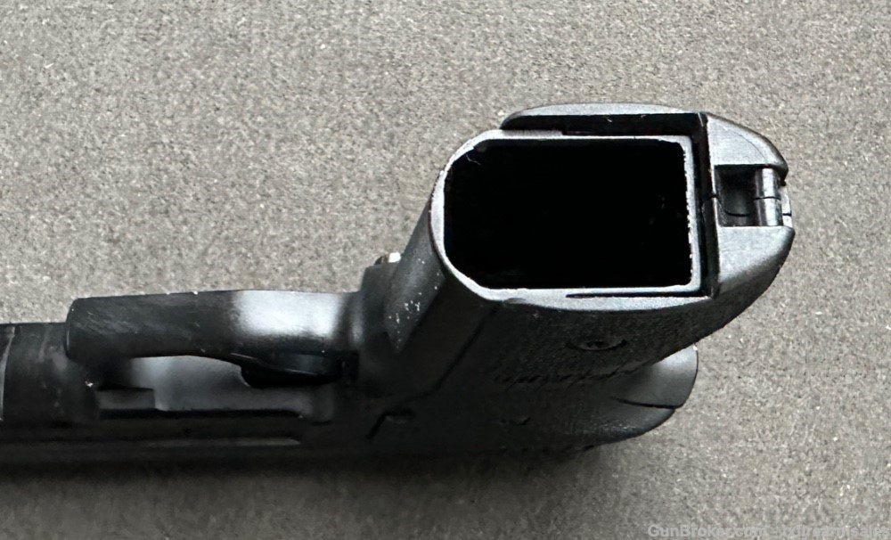Sig Sauer P229R .40 S&W Pistol, DAK, Accessory Rail, P229-img-24
