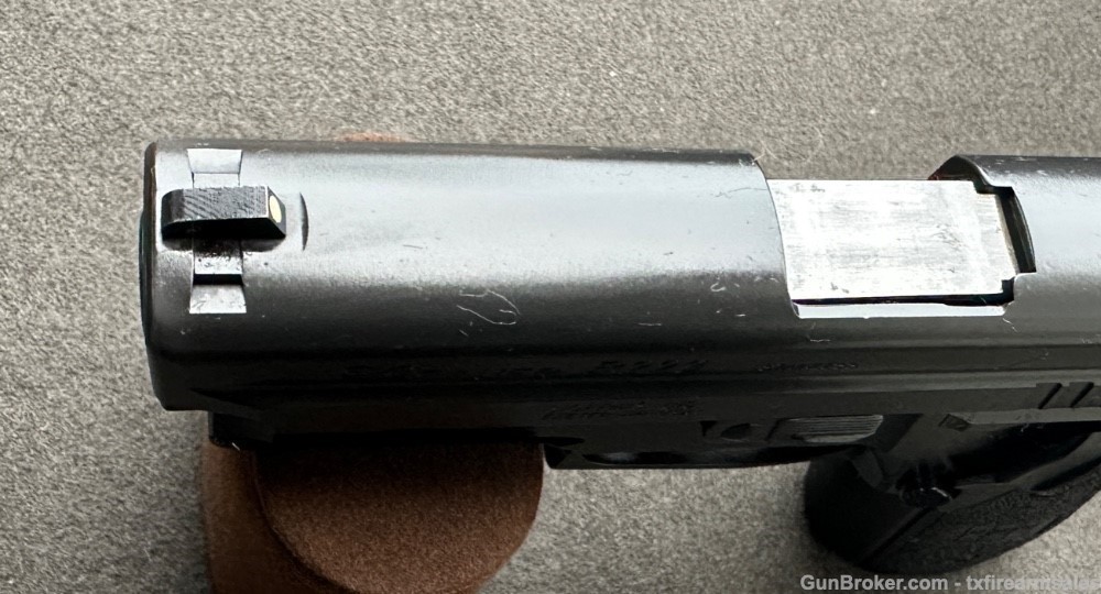 Sig Sauer P229R .40 S&W Pistol, DAK, Accessory Rail, P229-img-21