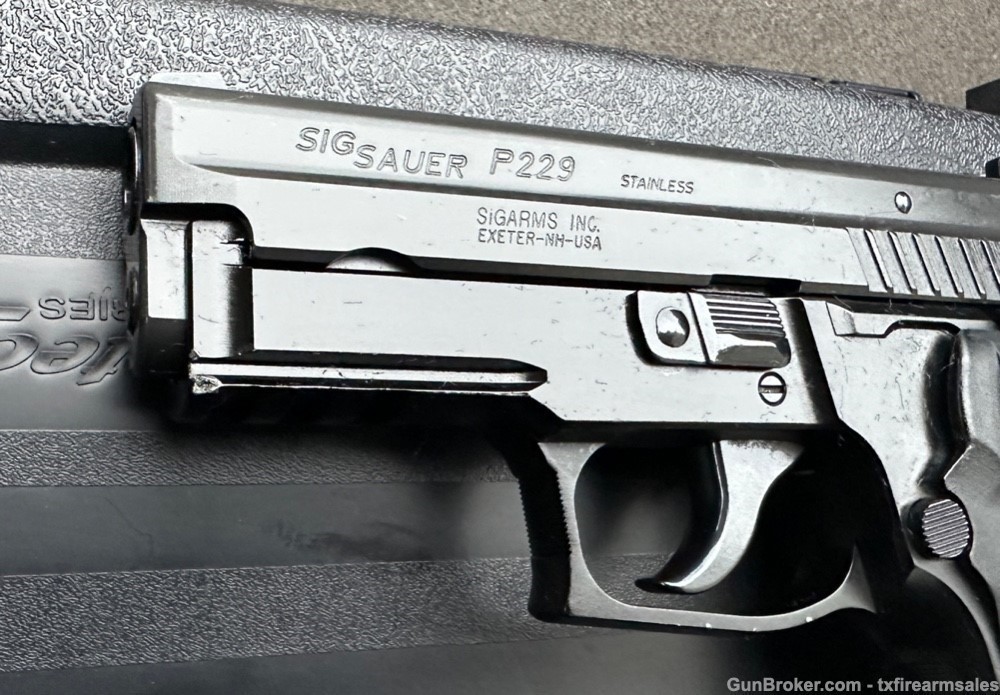 Sig Sauer P229R .40 S&W Pistol, DAK, Accessory Rail, P229-img-8