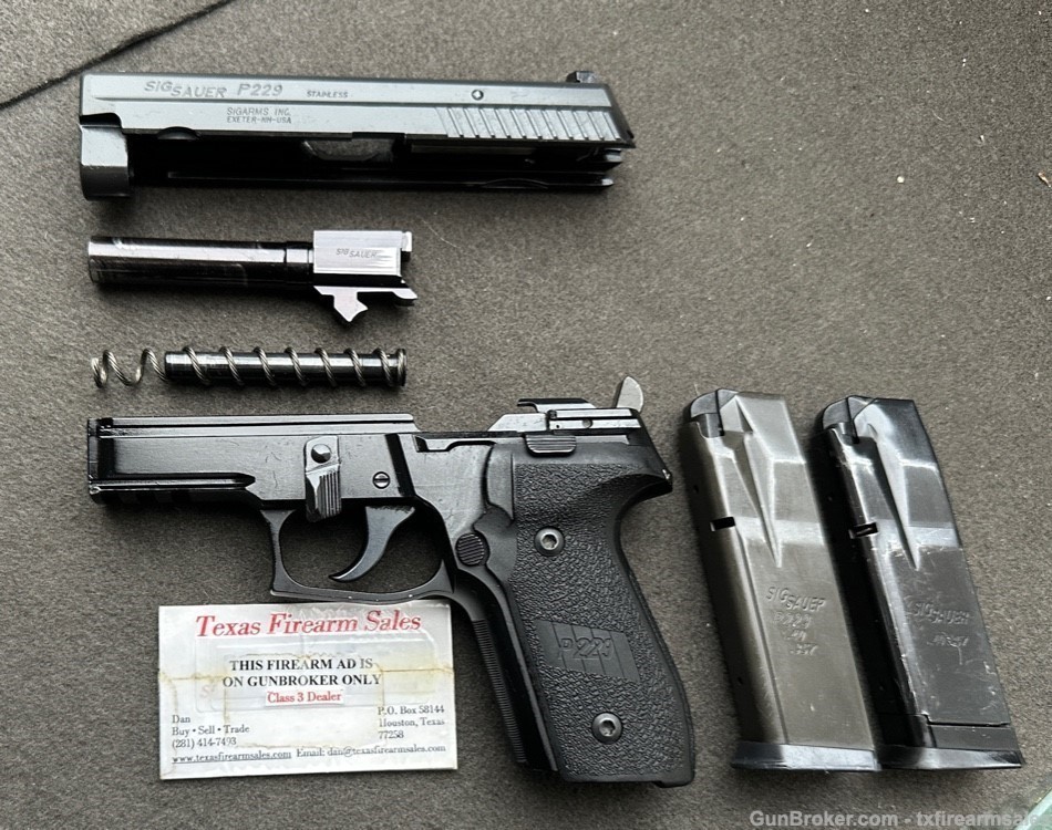 Sig Sauer P229R .40 S&W Pistol, DAK, Accessory Rail, P229-img-29