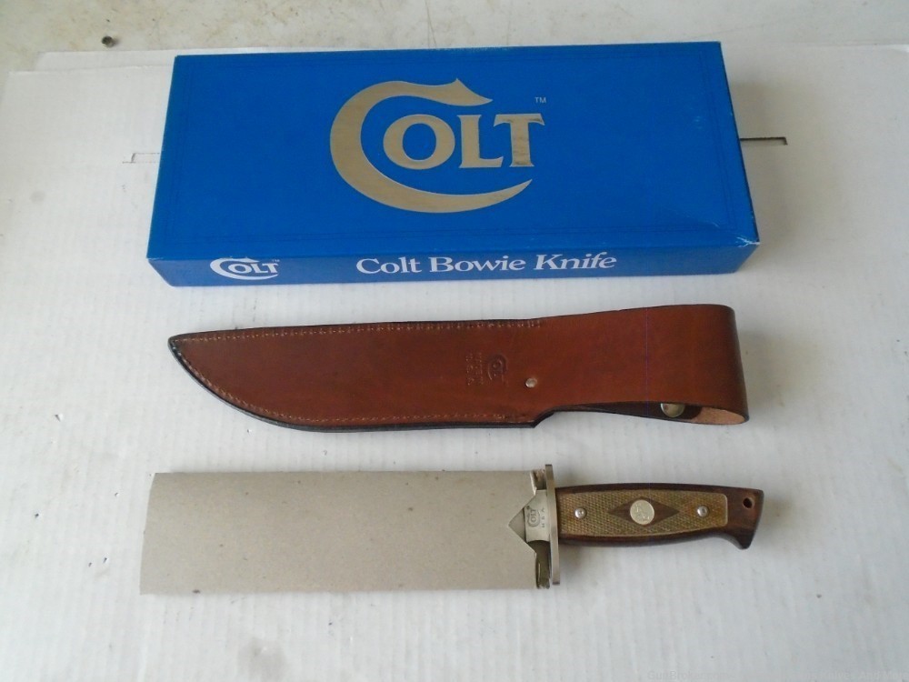 NIB Unicorn Rare & Flawless Colt CT1 Bowie Knife MADE IN THE USA!-img-13