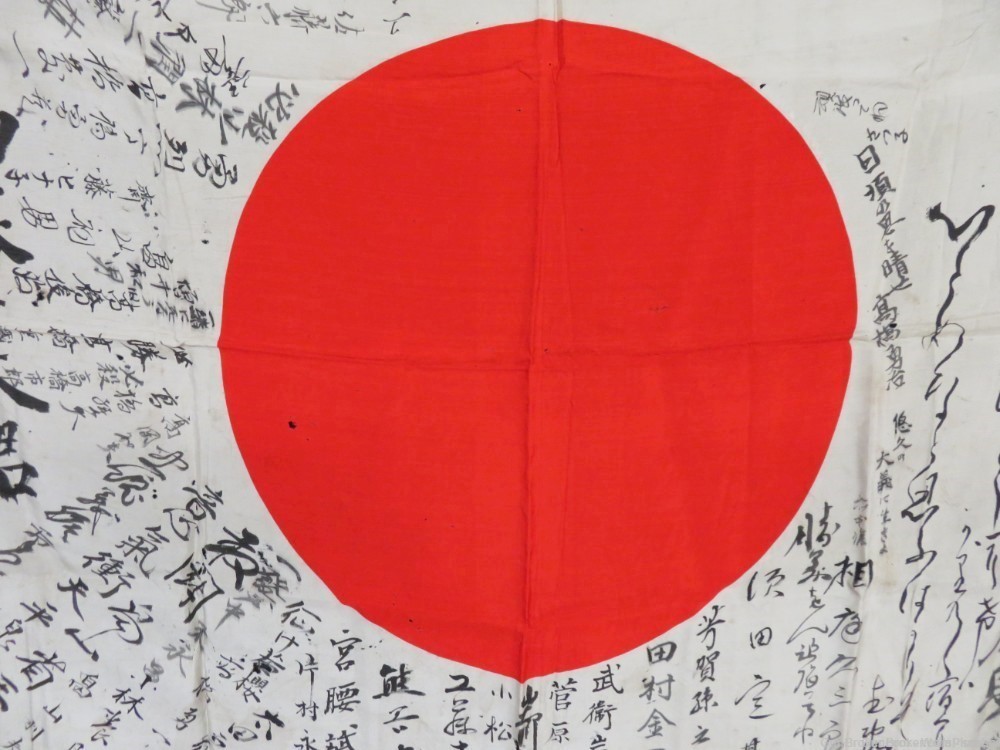 WW2  JAPANESE HINOMARU MEATBALL FLAG W/ SIGNED KANJI CHARACTERS-img-9