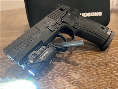 DSA TRUSHOT - 9mm semi-automatic pistol with full aluminum frame, and 14+1R