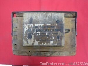 Canadian Colt WWII Wooden Ammo Box with Tin -img-2