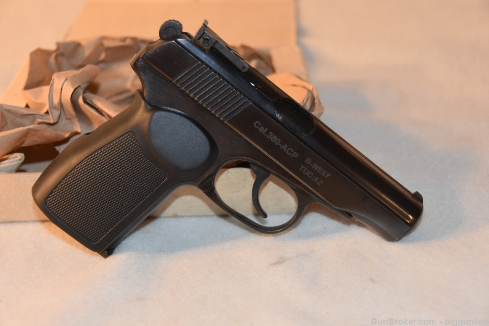 IMEZ (Made in Russia) Makarov ,380ACP Semi Auto Pistol in Box with misc.-img-7