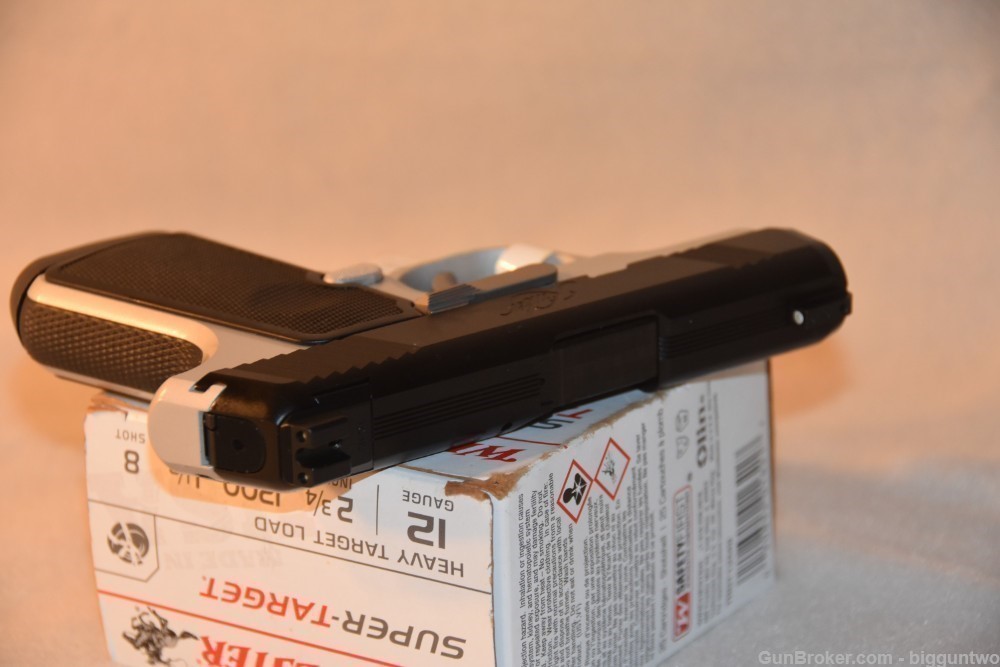 Kimber EVO SP 9MM Cal. Semi Auto Pistol Brand New in Factory Box with paper-img-12