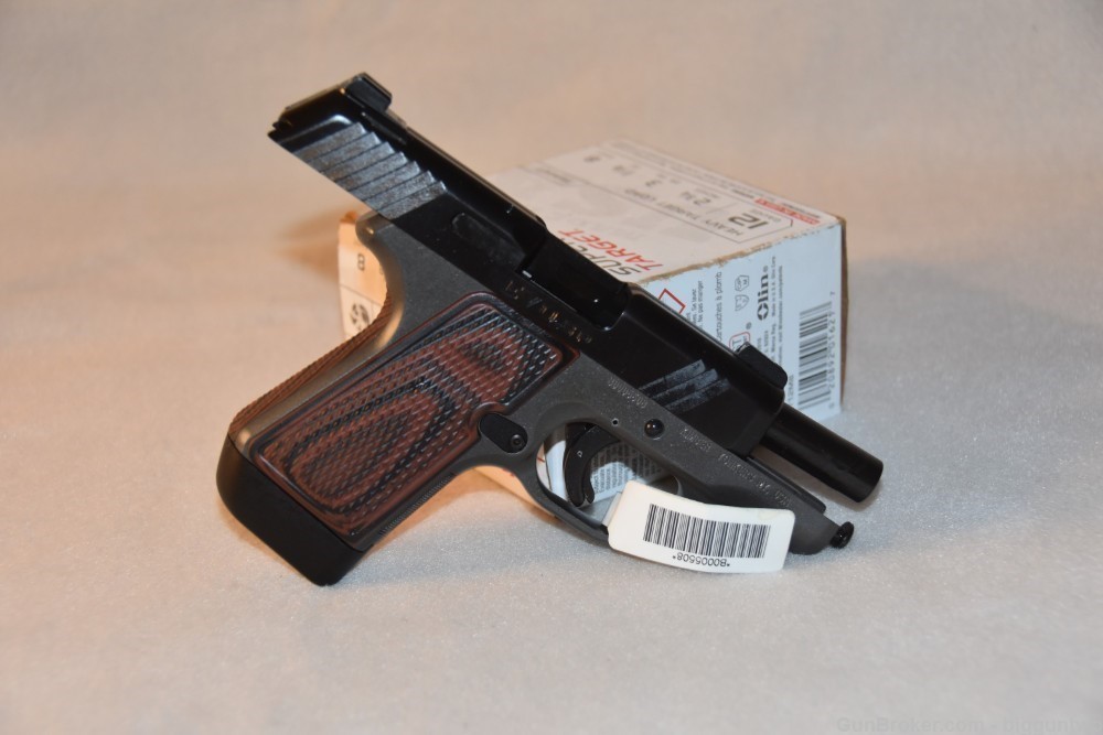 Kimber EVO SP 9MM Cal. Semi Auto Pistol Brand New in Factory Box with paper-img-5