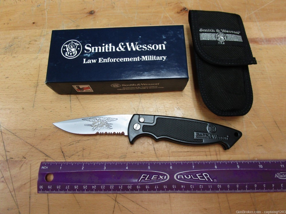  Smith & Wesson Automatic Knife, 4" Spear Point (SW1400S)-USA-Navy SEALs-img-0