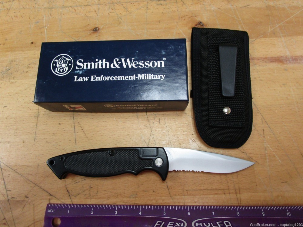  Smith & Wesson Automatic Knife, 4" Spear Point (SW1400S)-USA-Navy SEALs-img-1