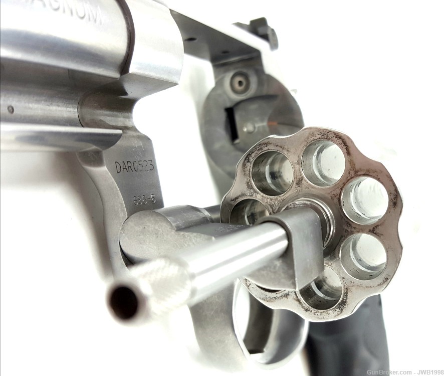 Smith & Wesson Mod 686-6 Revolver 357 Magnum 7 Shot 3" Barrel-img-6