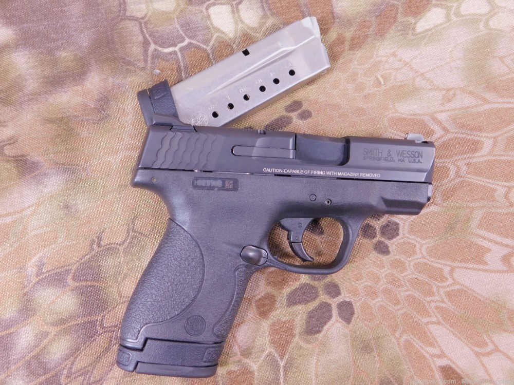 Used: S&W SHIELD 9mm compact Pistol 2x Mags. 7+1-img-0