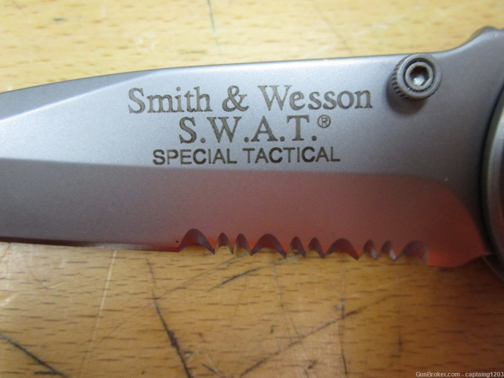 Smith & Wesson SWAT Liner Lock Knife, 3.75" Tanto Blade (SW3500)-USA-img-1