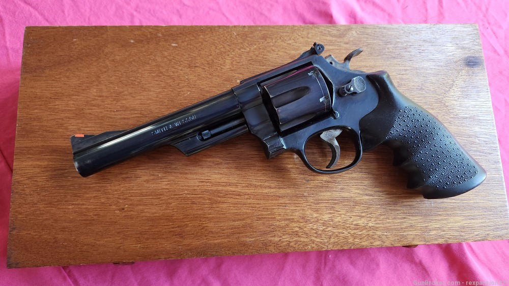 RARE CASED 1987 SMITH AND WESSON MODEL 29-3 .44MAG 6IN -img-1