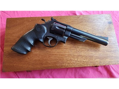 RARE CASED 1987 SMITH AND WESSON MODEL 29-3 .44MAG 6IN 