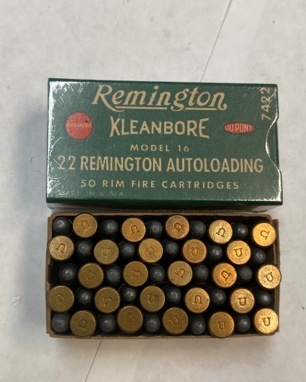 22 Remington Autoloading Model 16  ammo MINT! -img-0