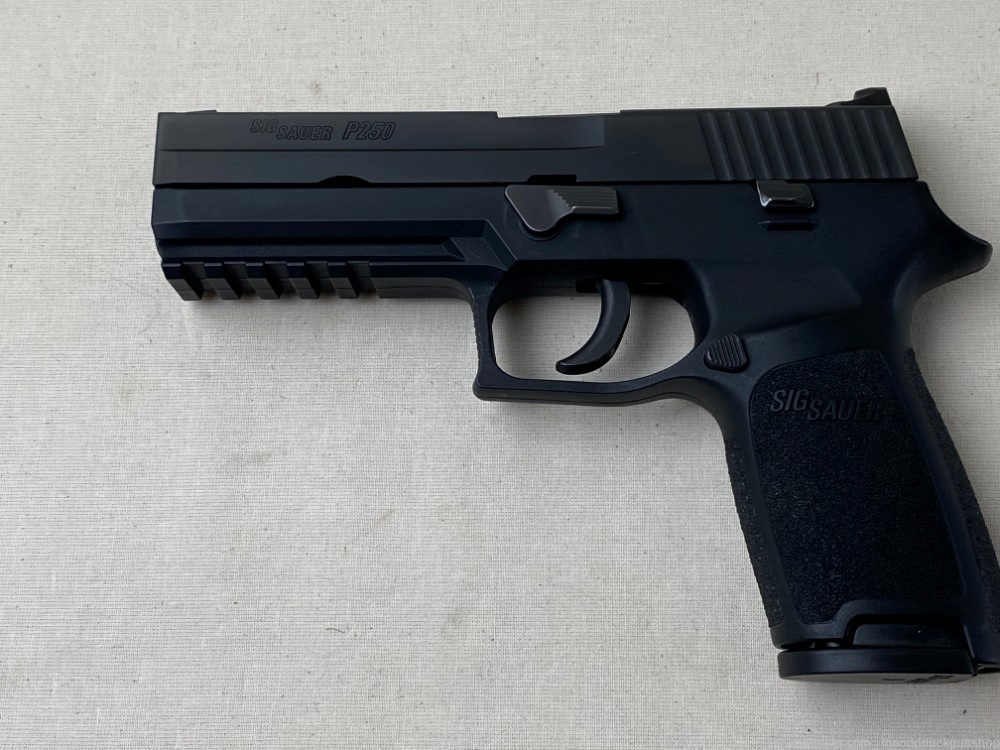 Sig Sauer P250 40 S&W 4.5"-img-7