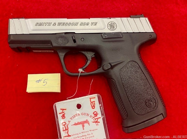 smith&weson SD9VE 9mm new in box-img-0