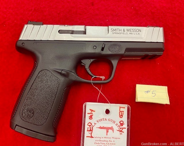 smith&weson SD9VE 9mm new in box-img-1