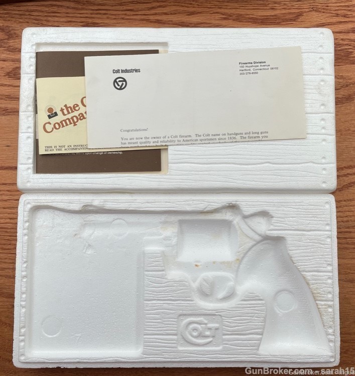 COLT PYTHON 357MAG FACTORY BOX WITH STYROFOAM INSERT AND ALL PAPERWORK-img-1