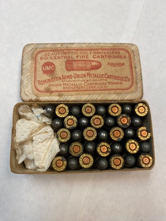 1911-13 32 Auto Remington UMC  " RIFLE Cartridges"  32 ACP Scarce-img-0