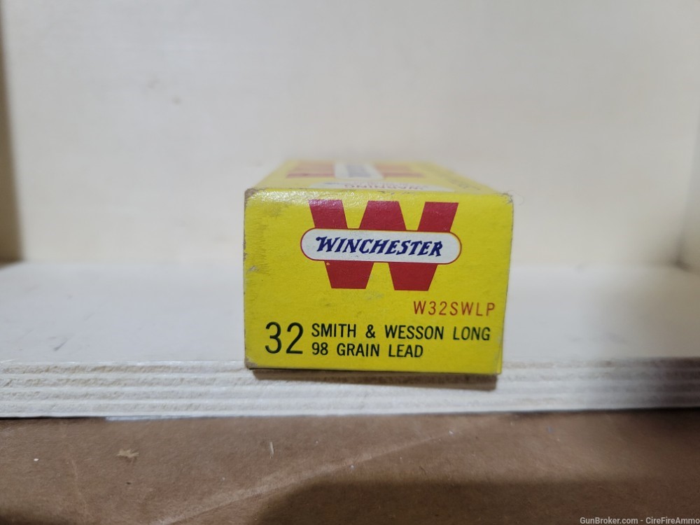 32 S&W Long Winchester Rare 1960's Yellow 50 Box 98 gr Lead Ammo no cc fee-img-0