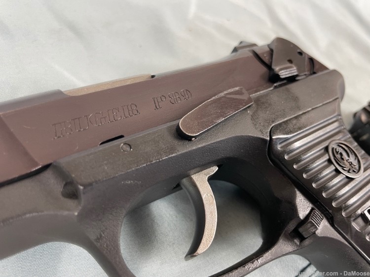 Ruger P89 pistol 9mm DA / SA + 2 Mags 1990's-img-3