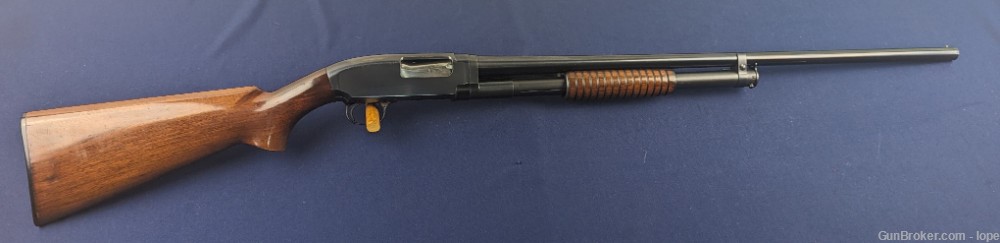 Fine Vintage 1936 Winchester Model 12 16 Ga Shotgun-img-0