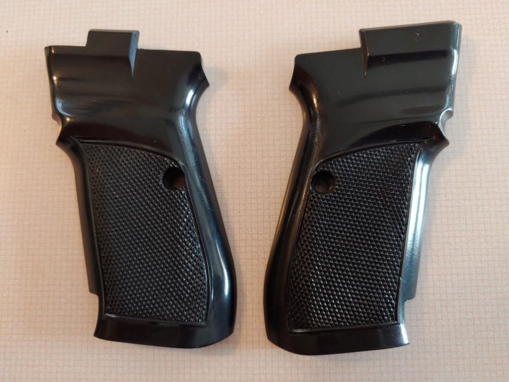 CZ 83 factory black plastic grips. Near perfect condition!-img-0