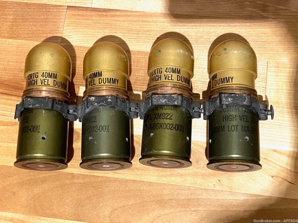 4 INERT 40mm Dummy Grenade Projectile Artillery Shell Cannon Round Links -img-0