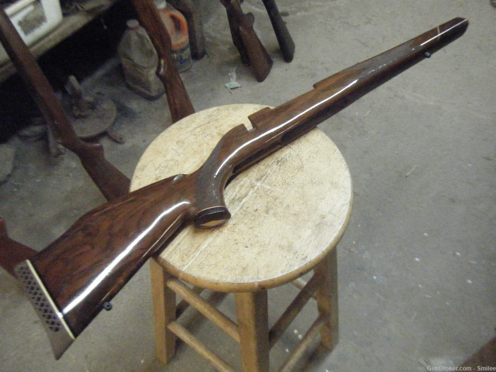 Weatherby Mk V long action rifle stock - damaged-img-0