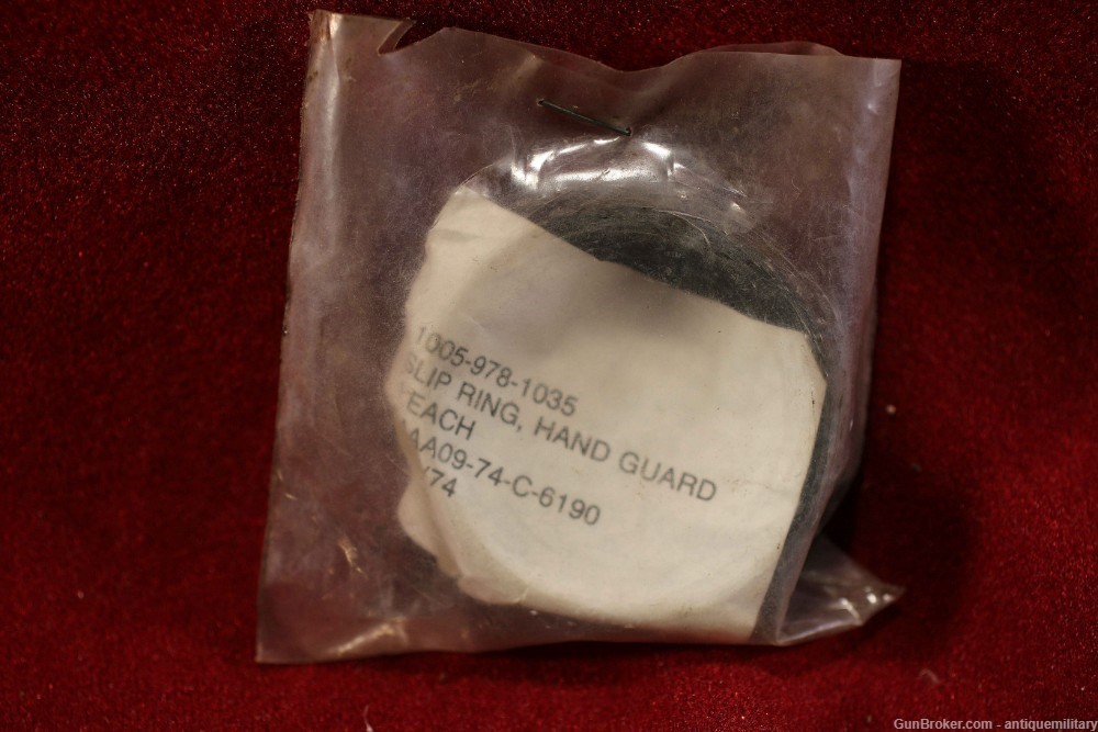 US M16 Slip Ring, Hand Guard 1970 dated package - NOS in wrapper 1974-img-0