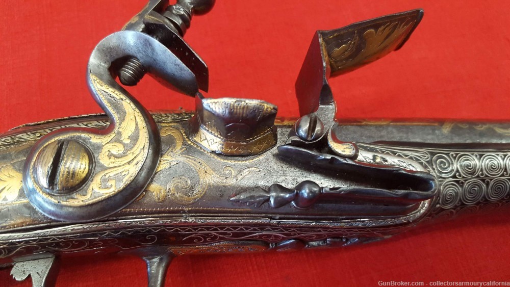 Splendid Pair Of Gold & Silver Highly Embellished Ottoman Flintlock Pistols-img-34