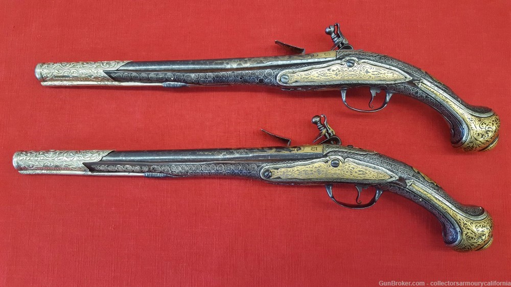 Splendid Pair Of Gold & Silver Highly Embellished Ottoman Flintlock Pistols-img-1