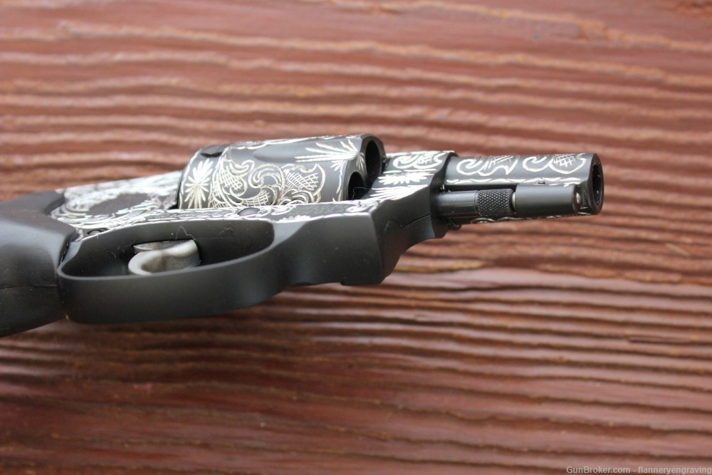 S&W Model 442 Black NIB Engraved -img-6