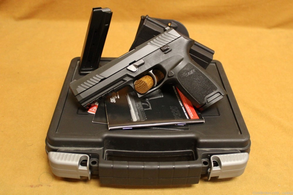SIG Sauer P320 Full 9mm Pistol (Black Nitron) 320F-9-BSS-img-0