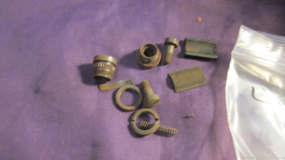 Luger Small Parts Lot-img-1