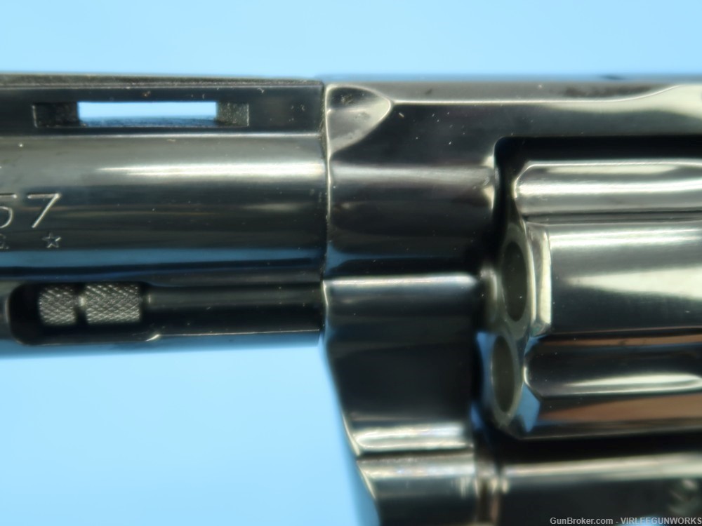 Colt Python 357 Magnum Blued 6” Double Action Boxed Custom Shop Grips 1982-img-10