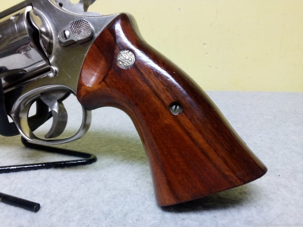 Smith & Wesson 29-2 Revolver, 44 Mag, 6 Shot, 8 3/8 Barrel, Nickel-img-2