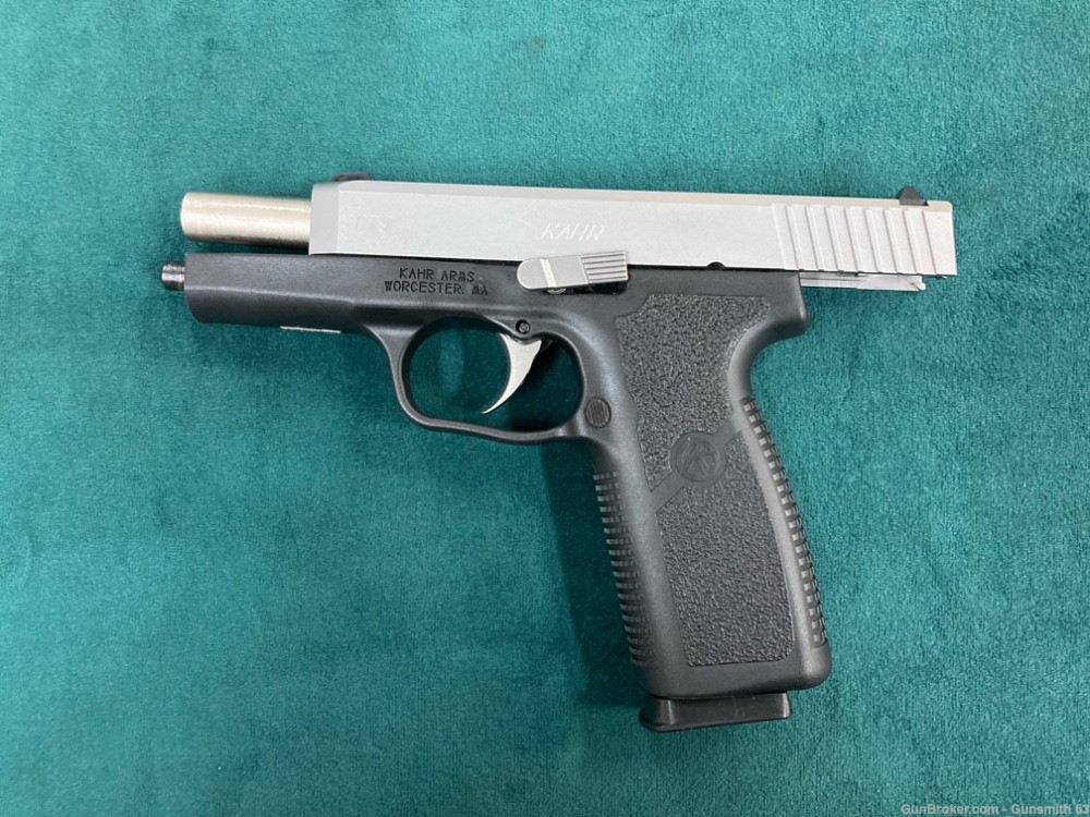 Kahr Arms CT9 9mm pistol. Like new.-img-12